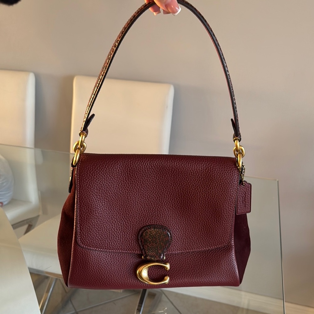 Coach Burgundy Leather Shoulder Bag